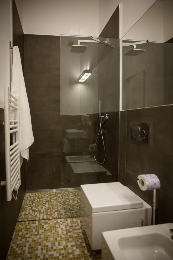 Dimora Mefite-Camere Con Bagno Privato E Self Check-In Matera Zewnętrze zdjęcie