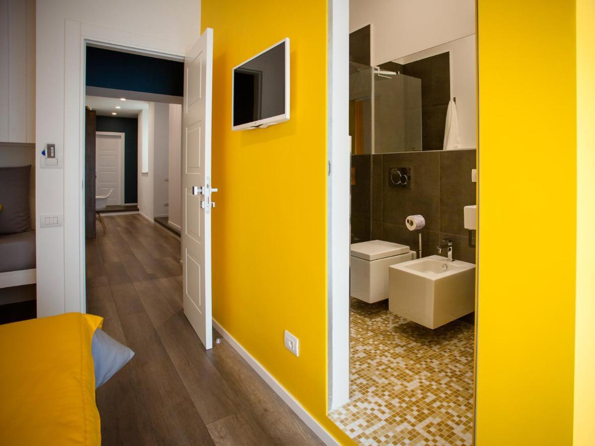 Dimora Mefite-Camere Con Bagno Privato E Self Check-In Matera Zewnętrze zdjęcie