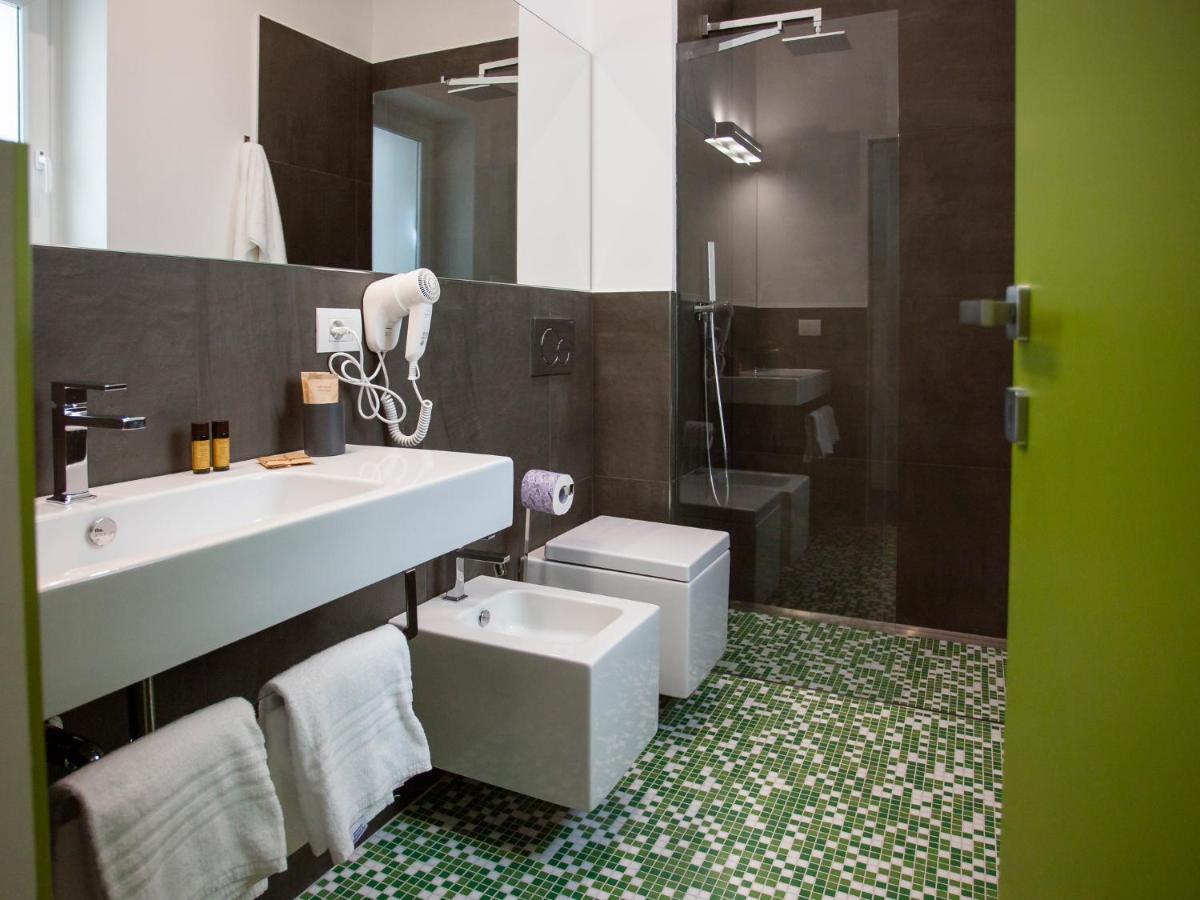 Dimora Mefite-Camere Con Bagno Privato E Self Check-In Matera Zewnętrze zdjęcie